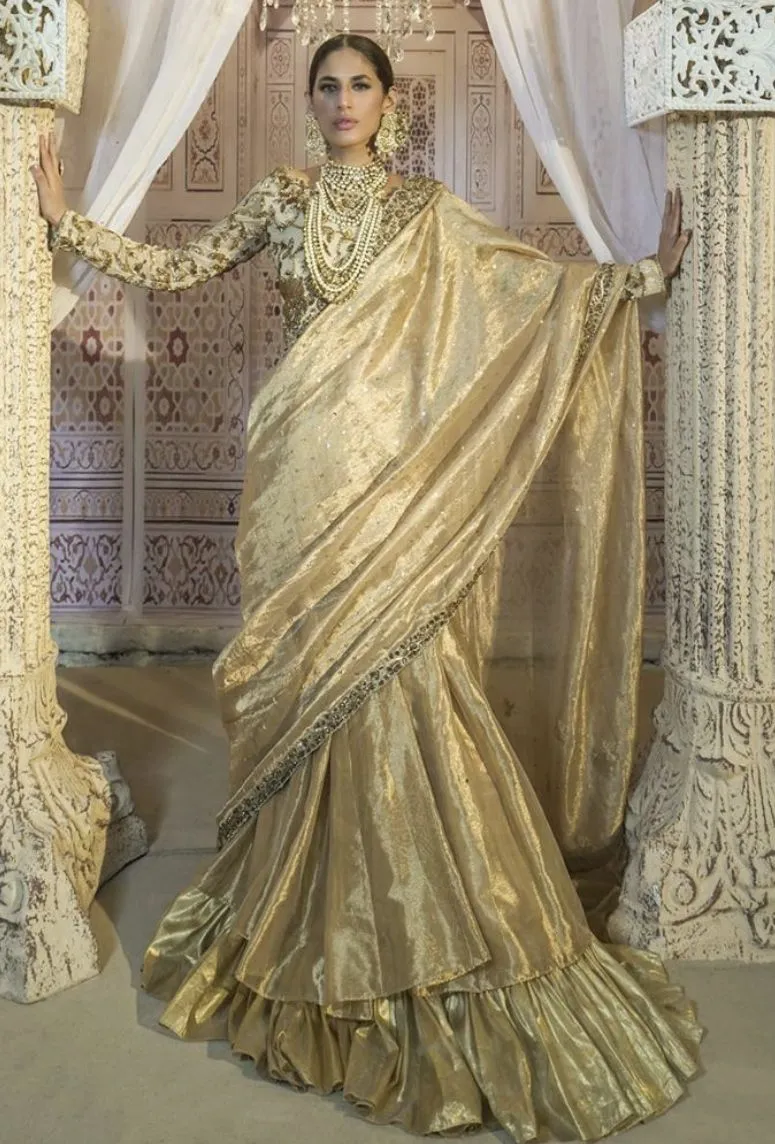 bridal look in saree