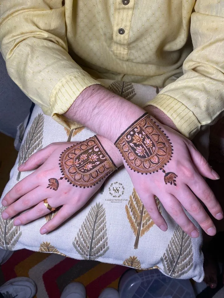 wrist groom mehendi design