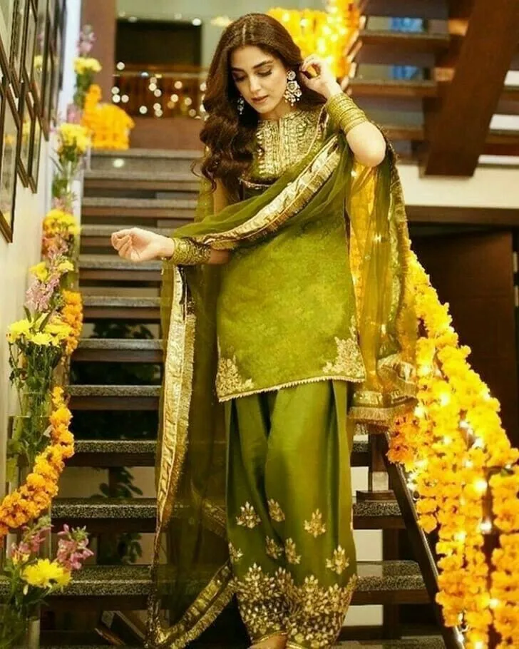 Bridal Mehndi Dresses