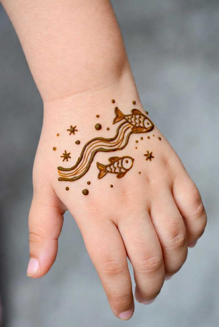 Fish Mehendi Patterns