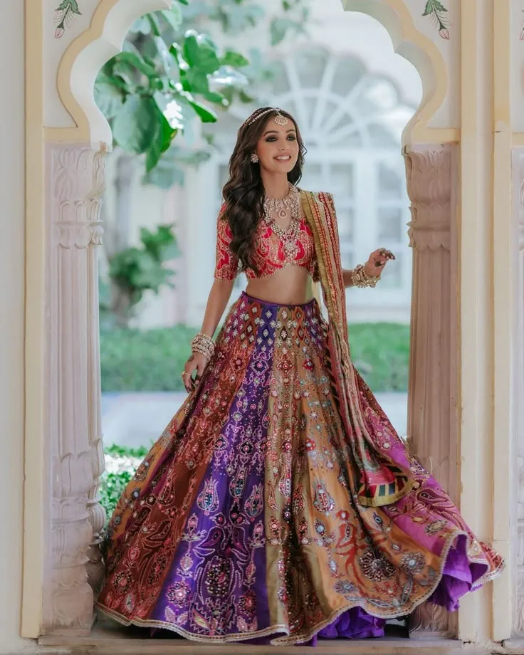 Bridal Mehndi Dresses