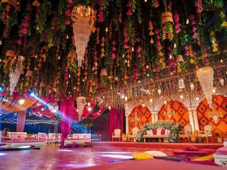 Mehendi Decor in High Package