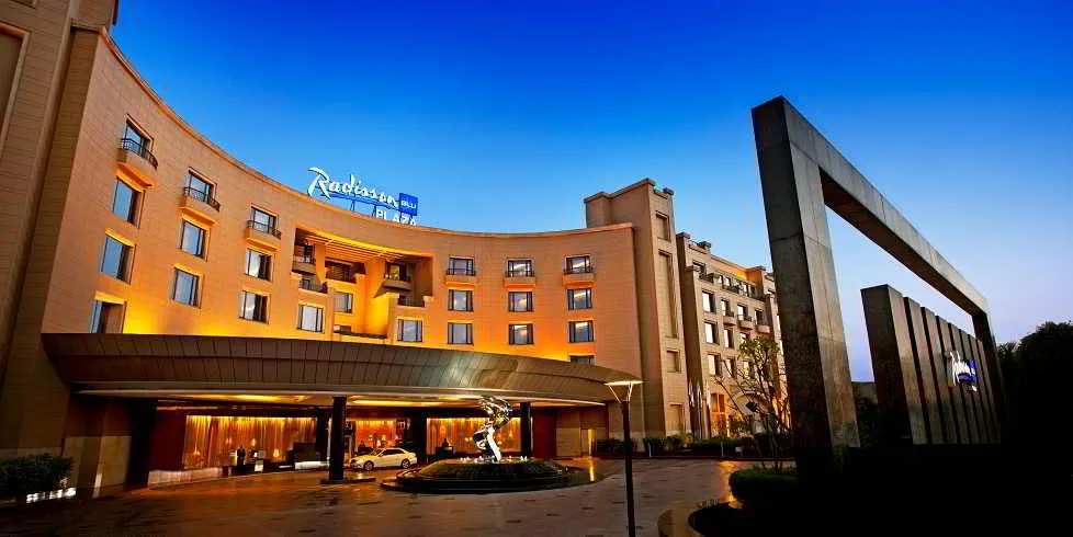 places to visit for anniversary