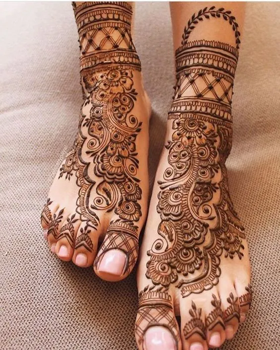 Indo Arabic Mehndi style