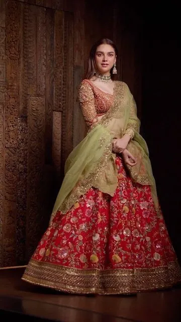 Red Colour bridal lehenga design