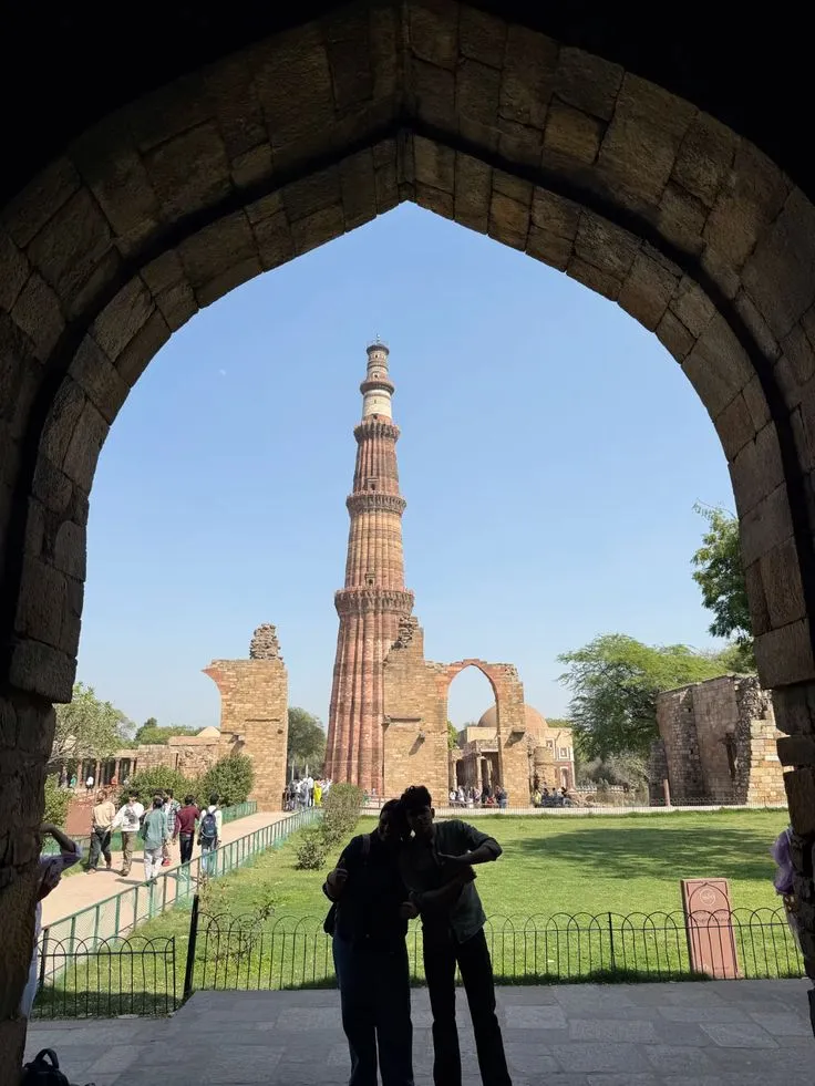 romantic places in delhi for couples