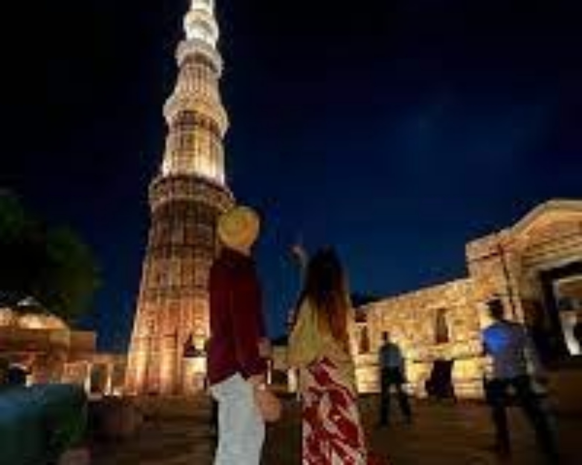 Ethereal Twilight Twirl at Qutub Minar