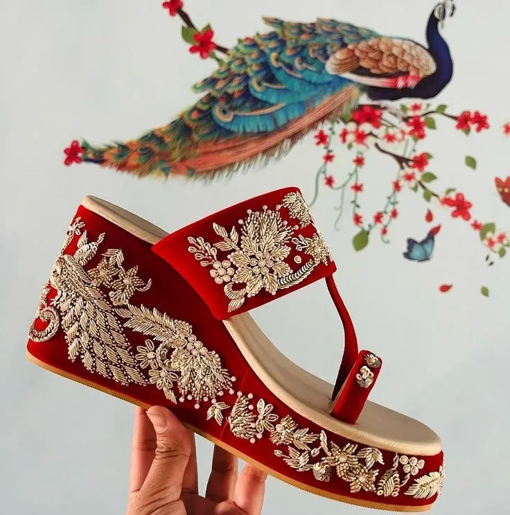 Sculpted heel statement shoes