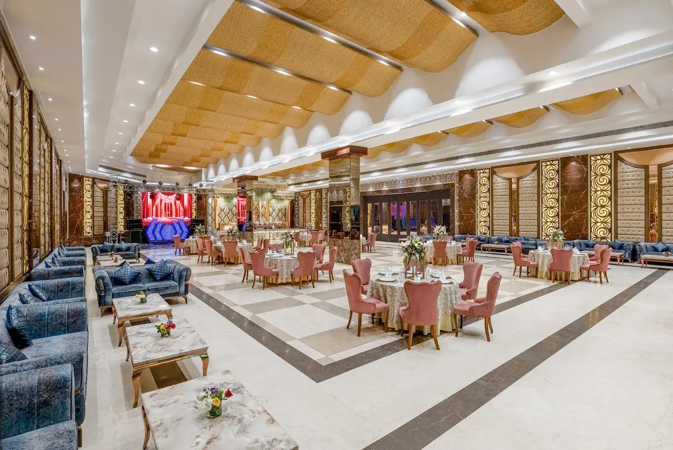 Seven Seas Banquet North Delhi