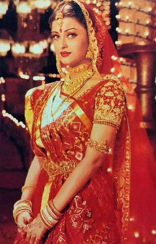 Paro red bridal lehenga