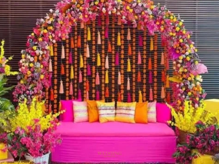 Mehendi Decoration in Low-range Budget