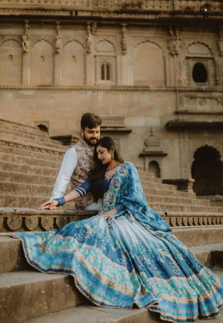 pre wedding shoot ideas