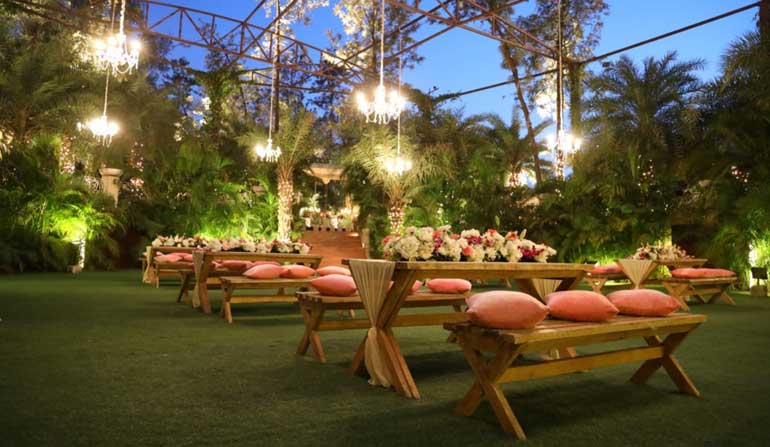 venue-img