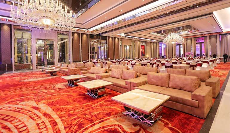 venue-img
