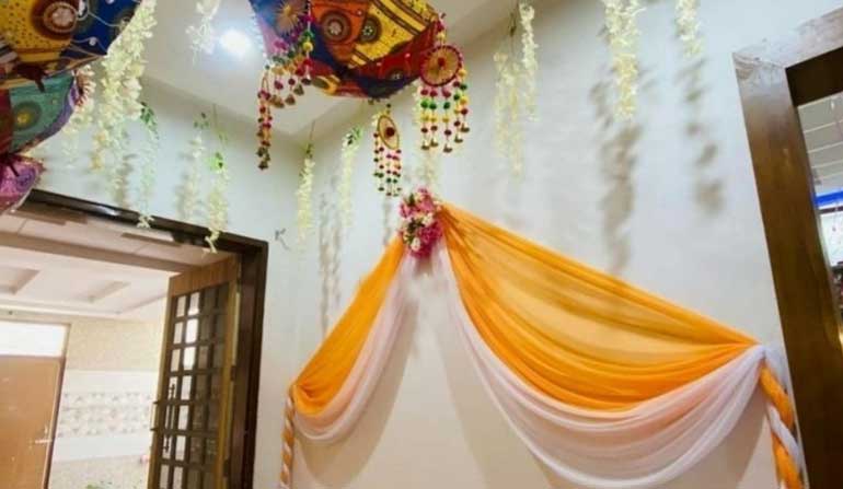 venue-img