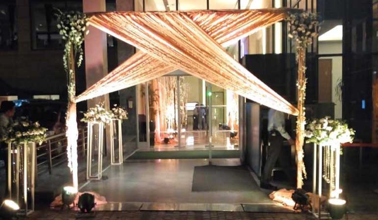 venue-img