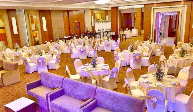 venue-img
