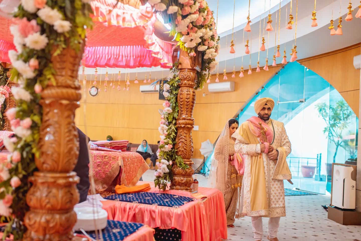 venue-img