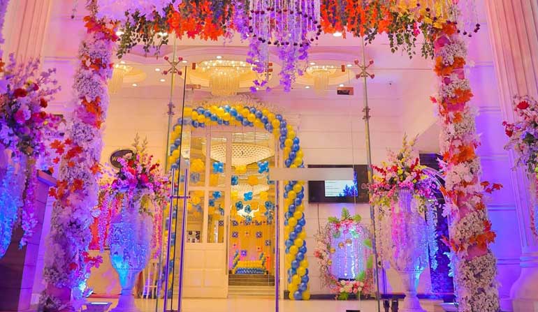 venue-img