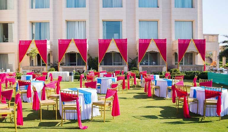 venue-img