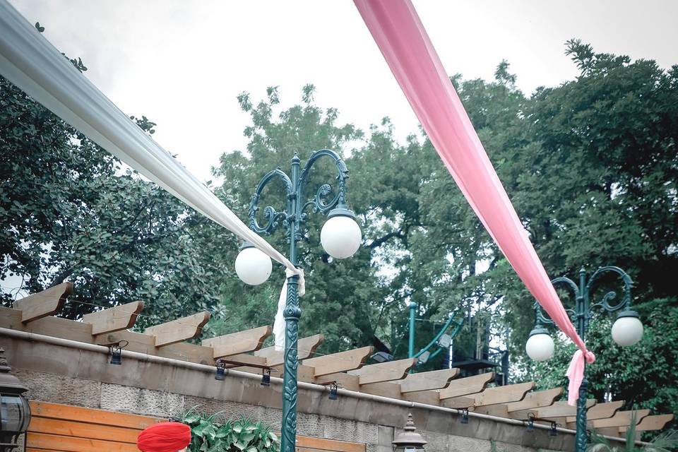 venue-img
