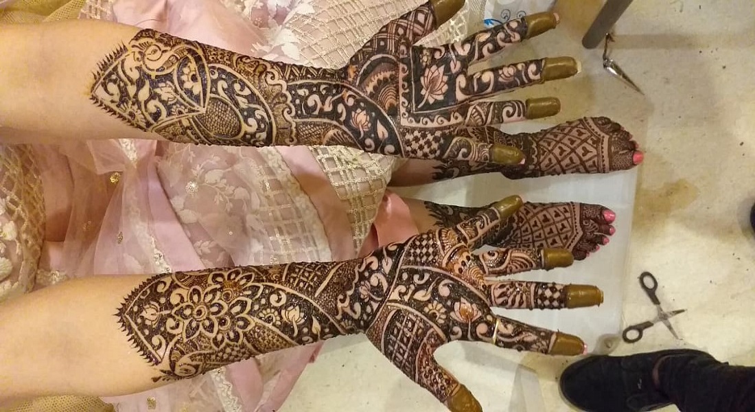 Best Mehendi Artists in Delhi at 40% Discount