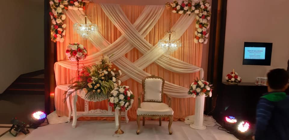 venue-img