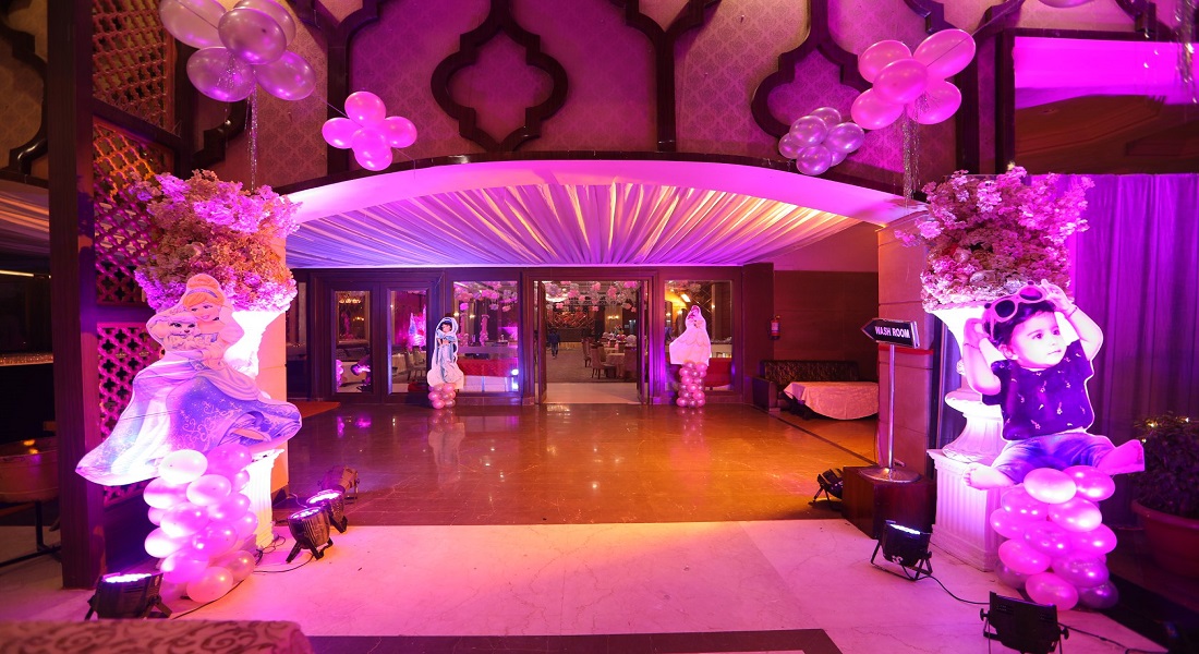 venue-img
