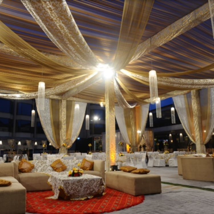 venue-img