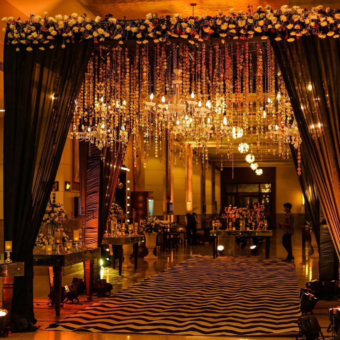 venue-img