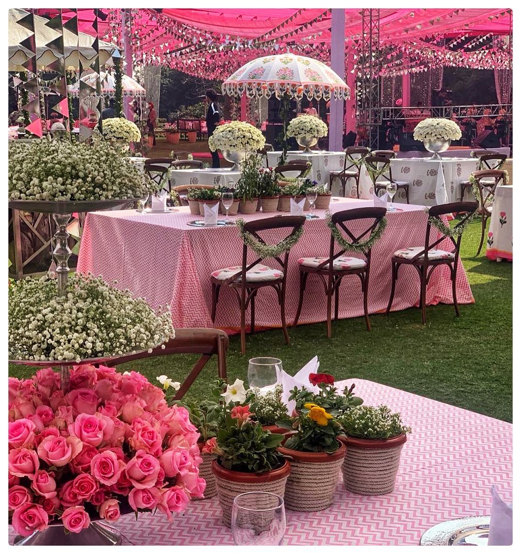 venue-img