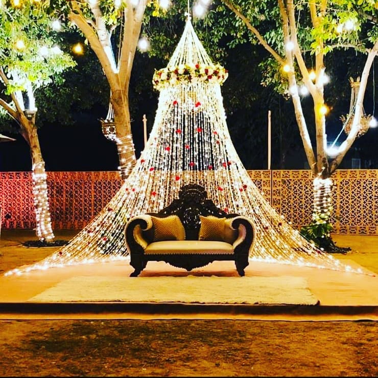 venue-img