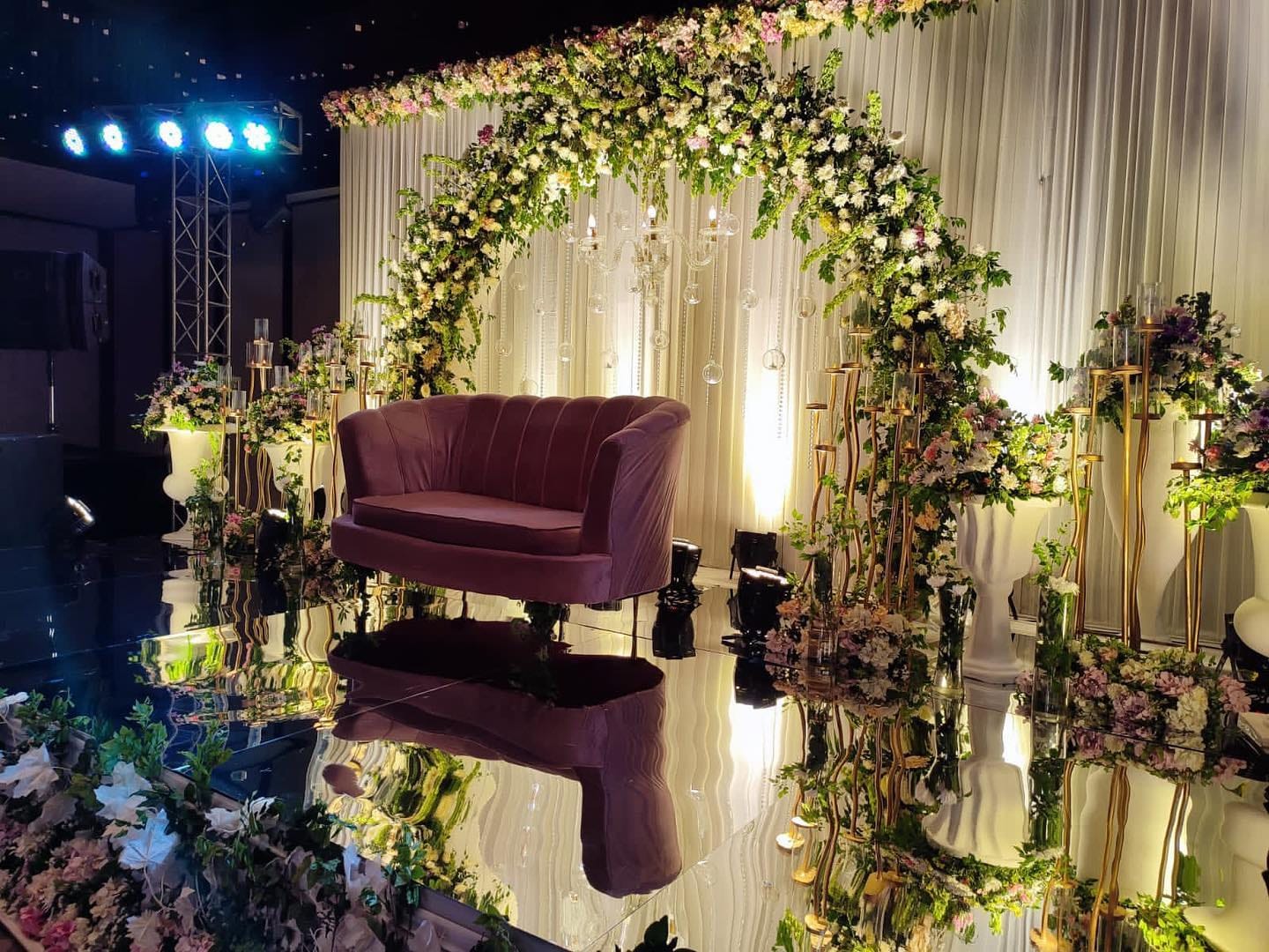 venue-img