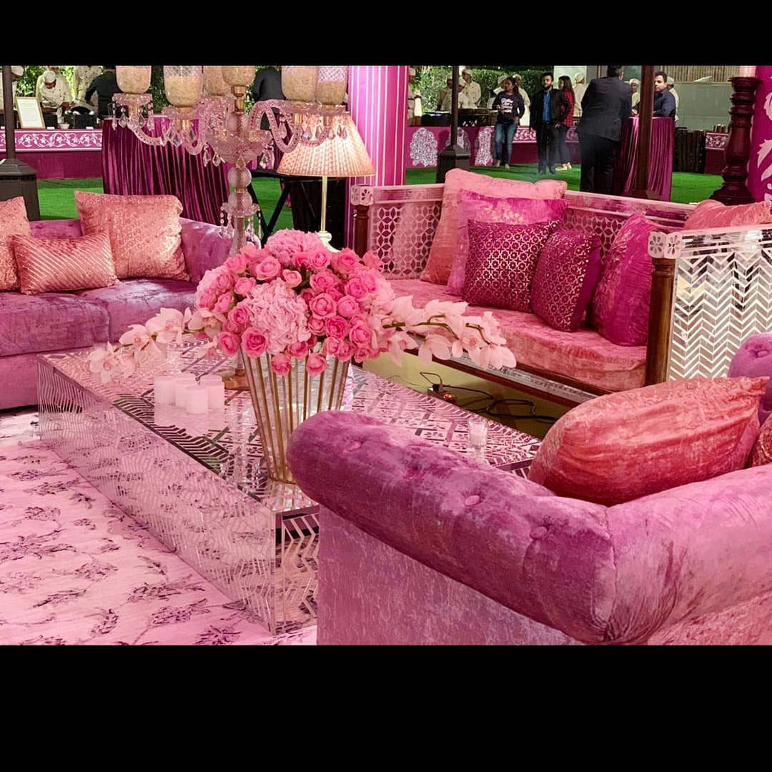 venue-img