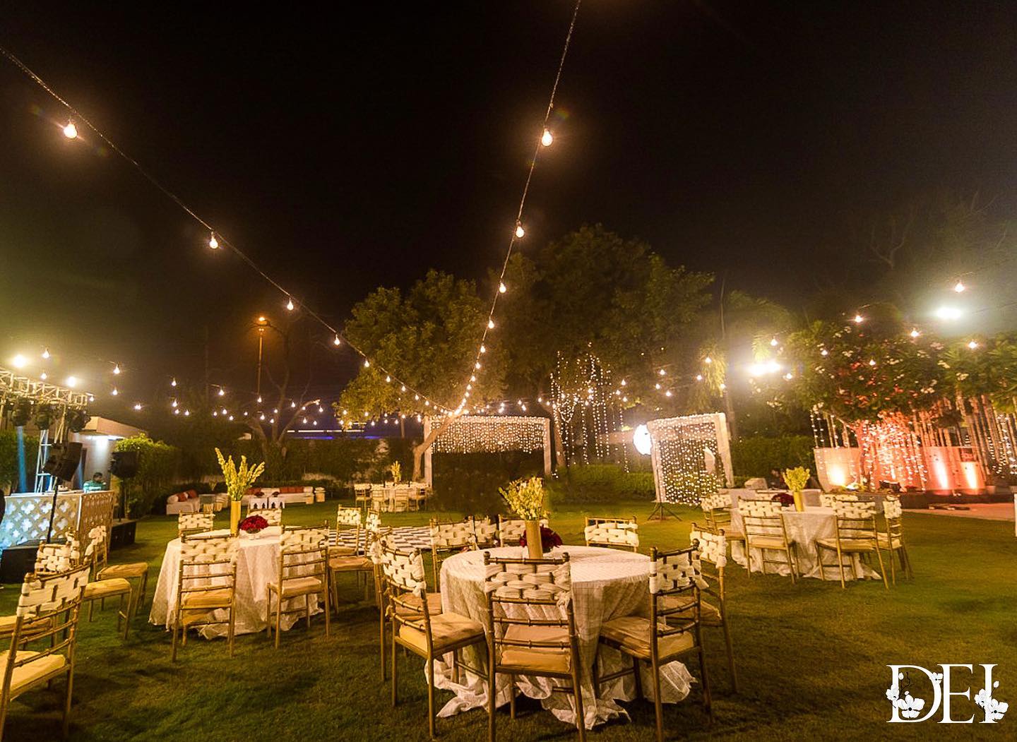 venue-img