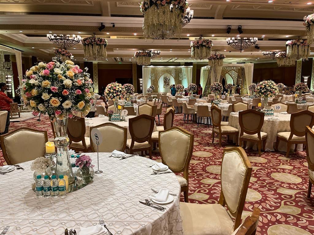 venue-img