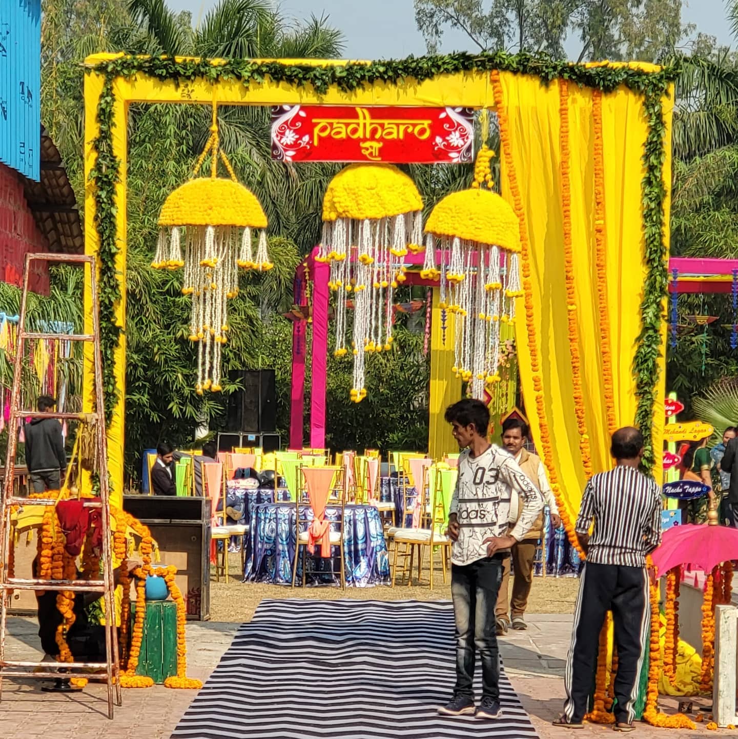 venue-img