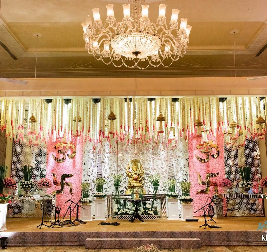 venue-img