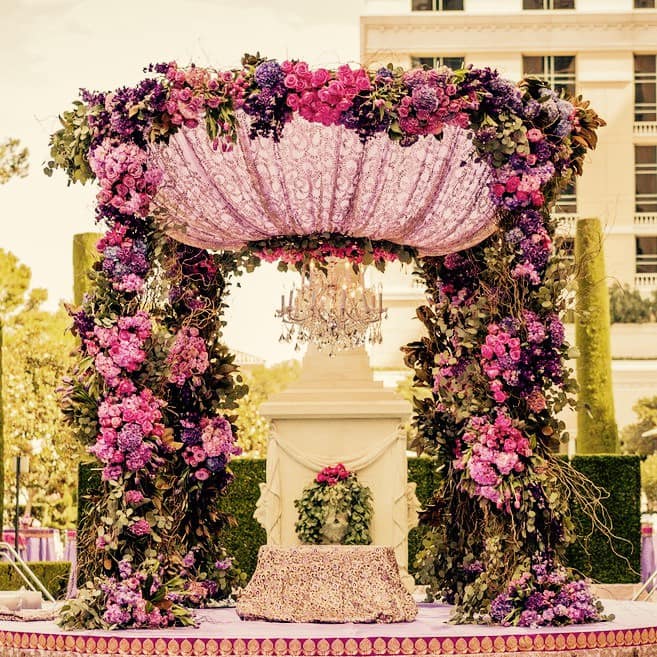 venue-img
