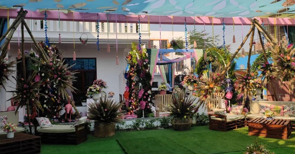 venue-img