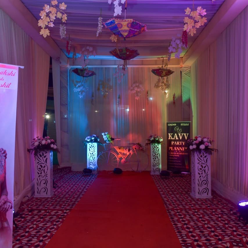 venue-img