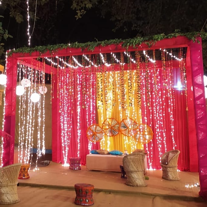 venue-img