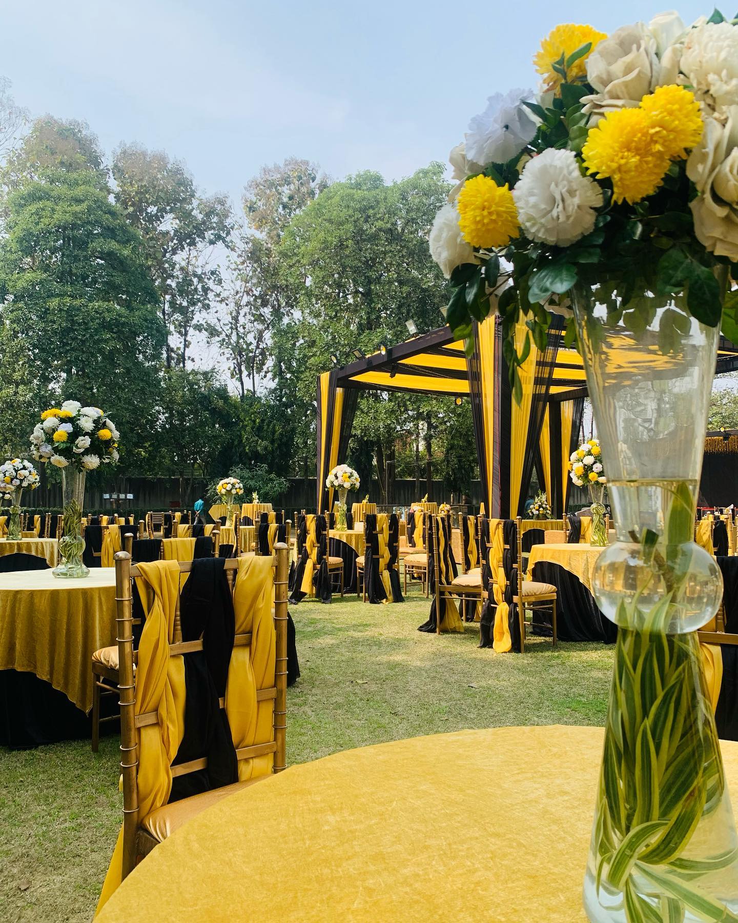 venue-img