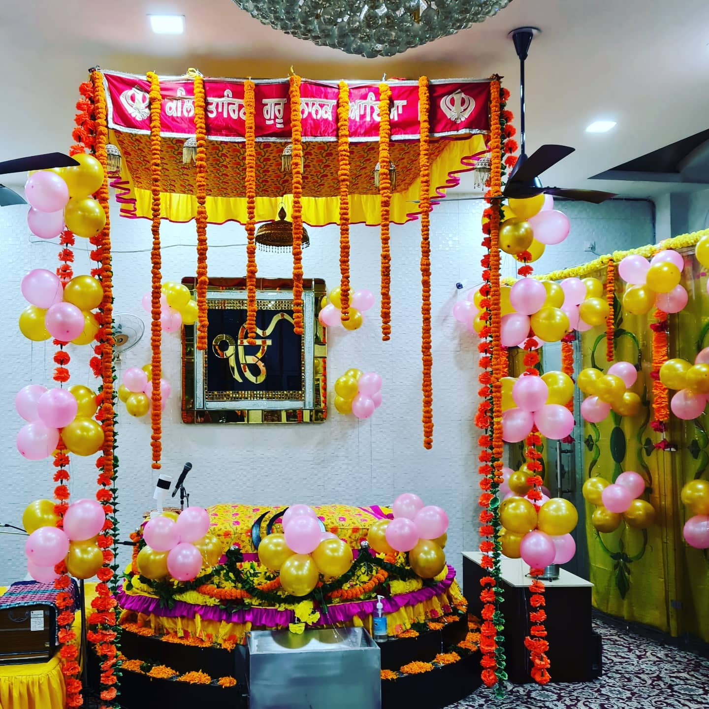 venue-img