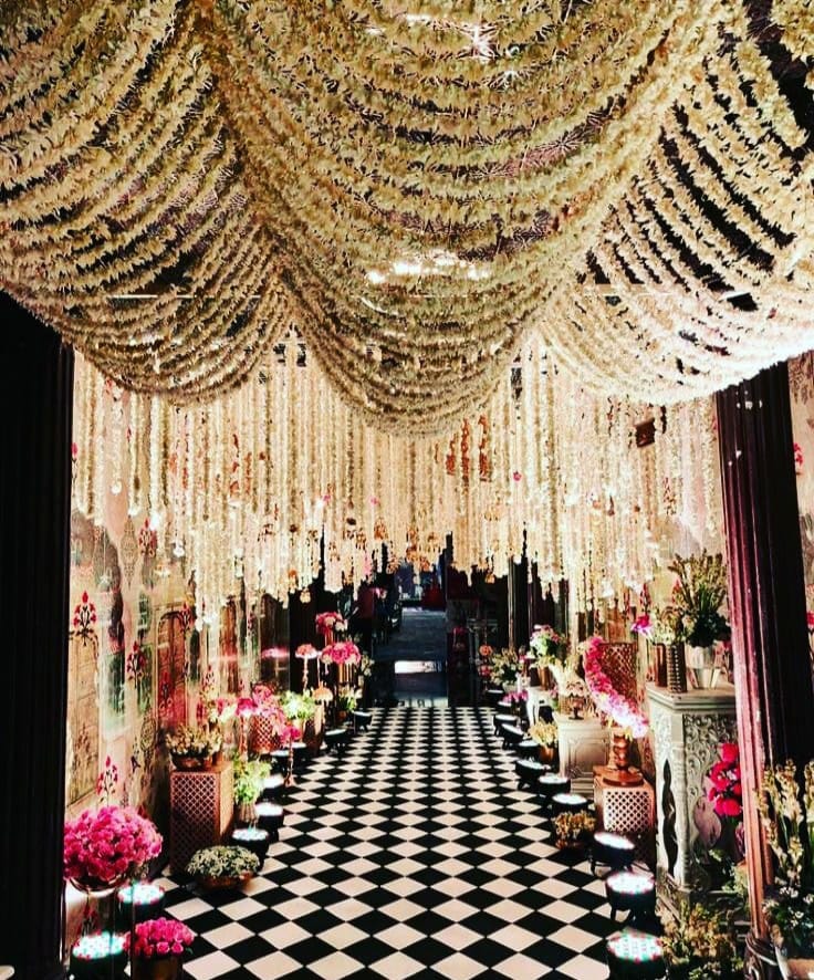 venue-img