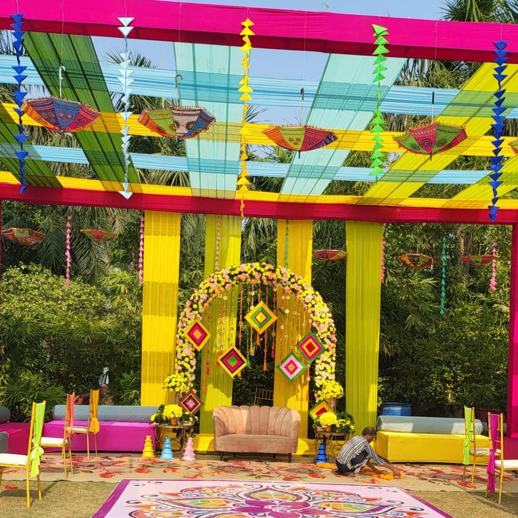 venue-img