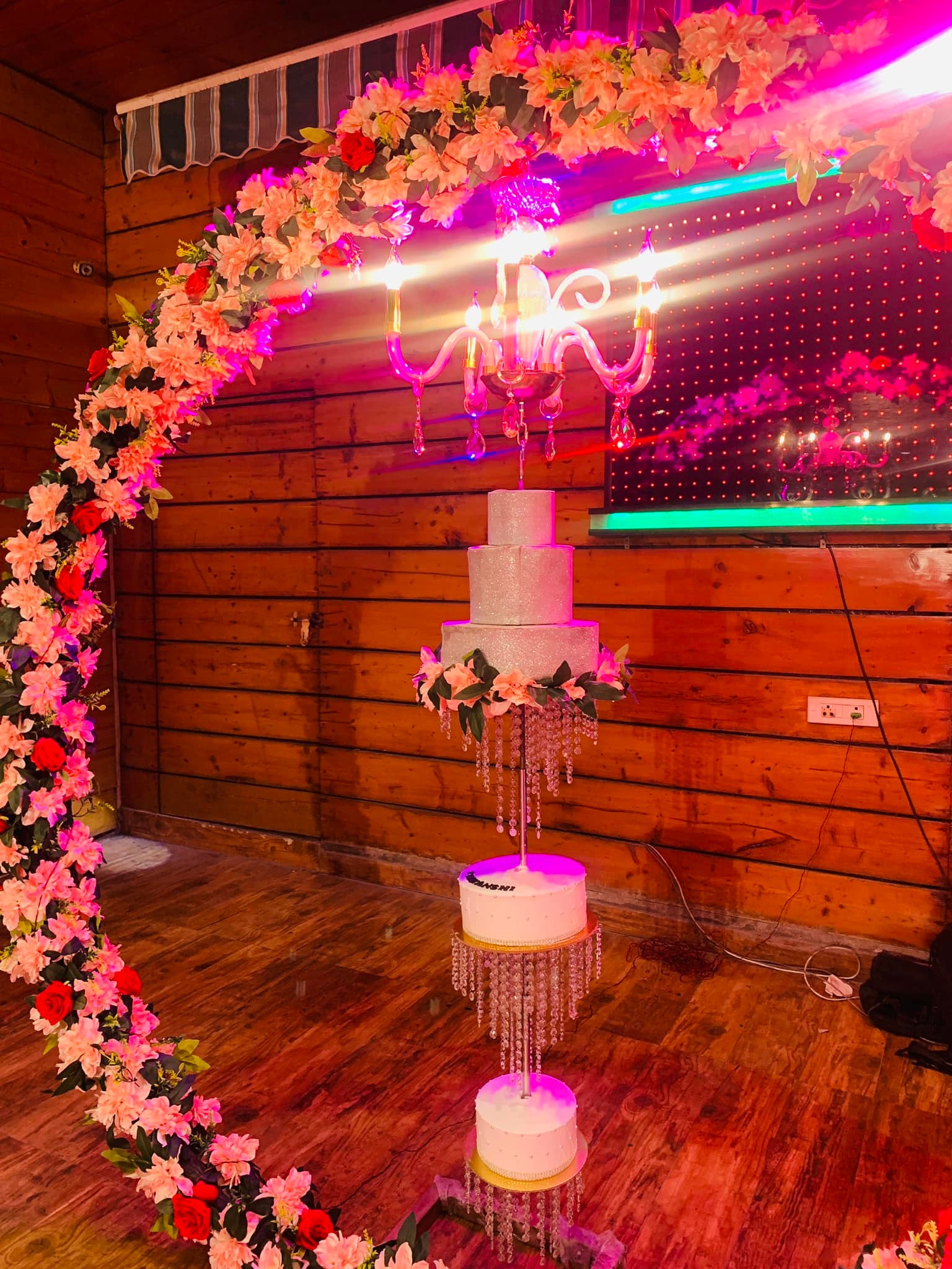 venue-img