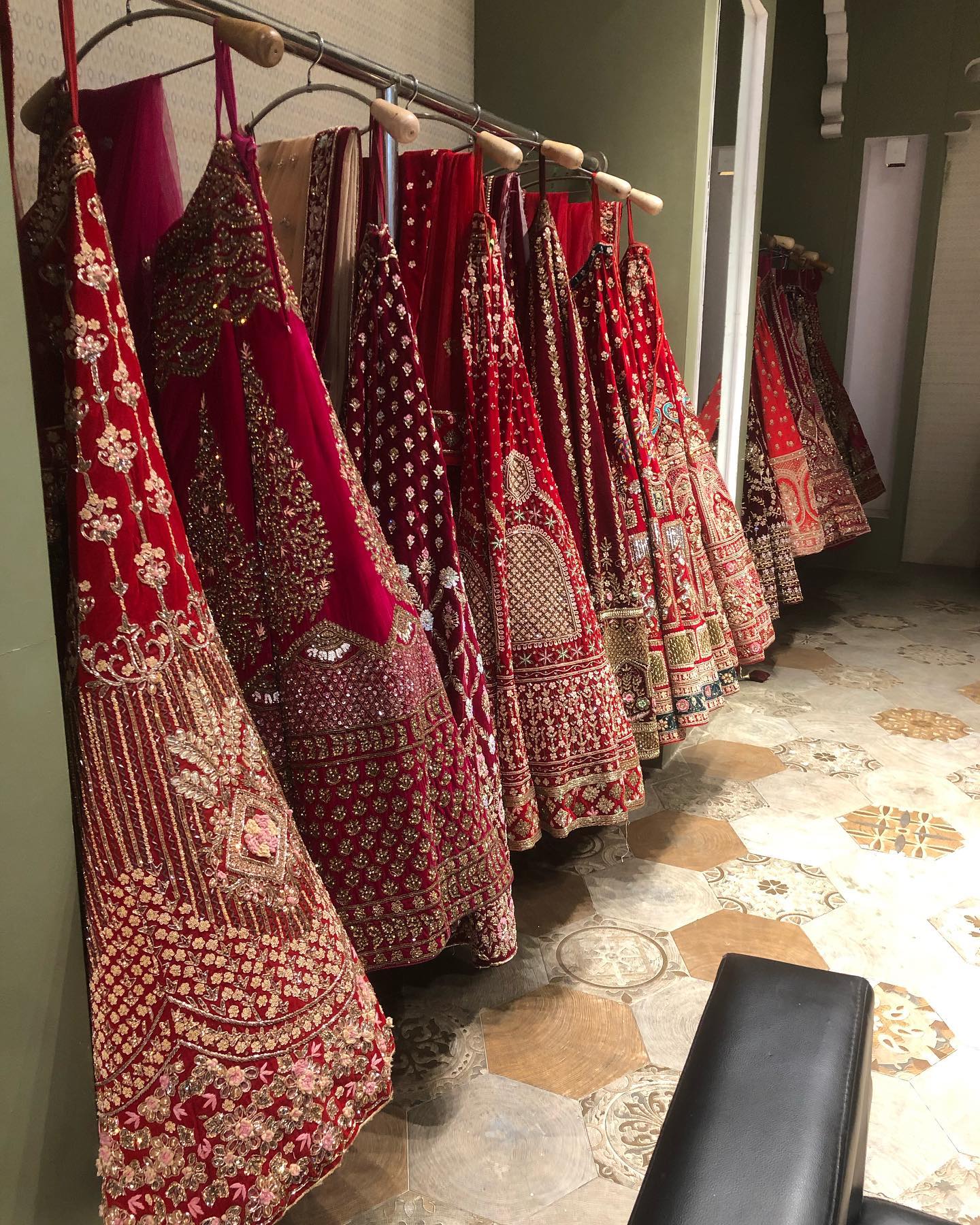 venue-img