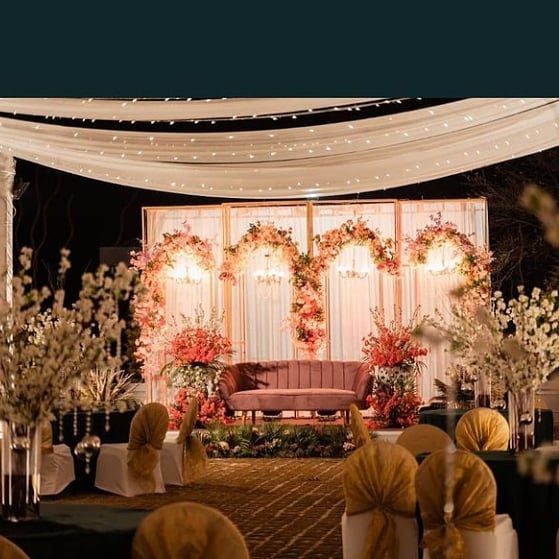venue-img
