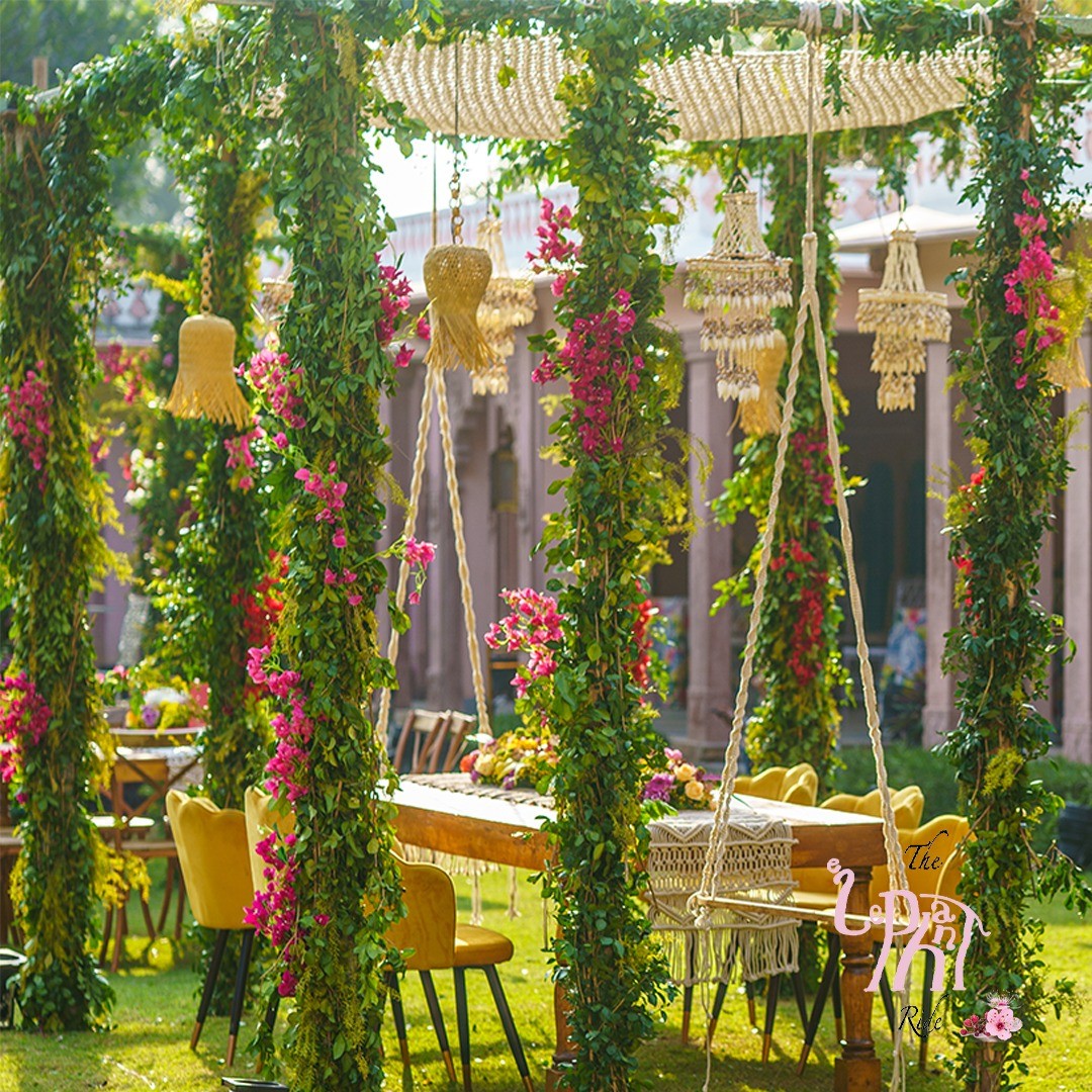 venue-img
